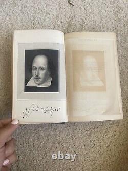 Antique The Complete Set Of William Shakespeare Set Of 12 1872 Vintage RARE SET