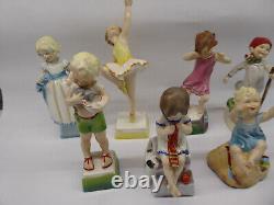 Royal Worcester Figurine complete SET ALL Days of the Week M-T-W-T-F-S-S