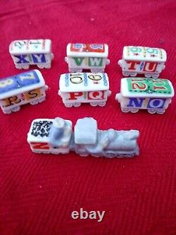 Vintage Rare Wade Alphabet And Number Train Complete Set With Damage to Engine