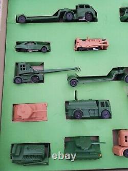Vintage Triang Tri-ang Minic Push & Go Army Presentation Set. All Complete-RARE